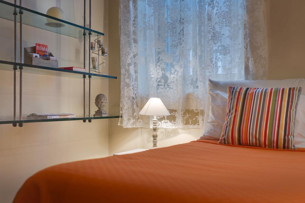 Spanish Steps Gea Apartments Рим Екстер'єр фото